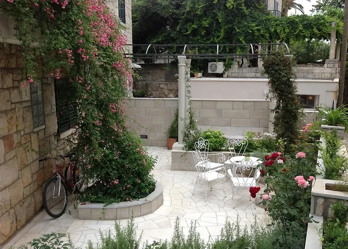 Lapad House