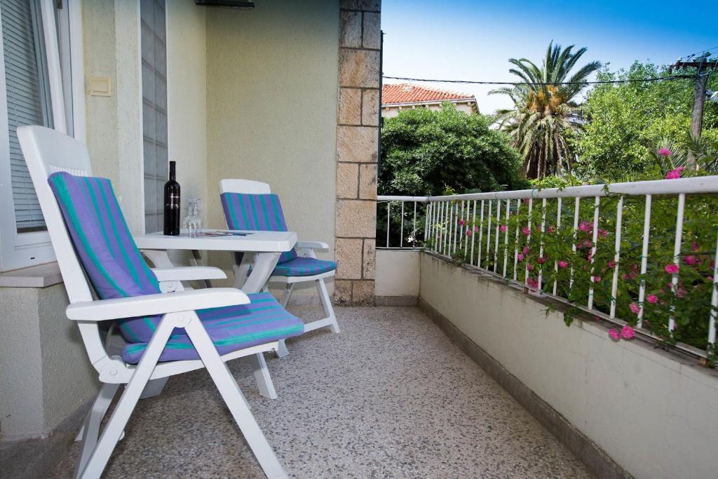 Lapad House 3*
